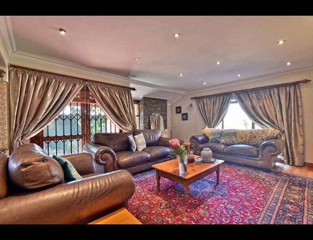 4 BEDROOM HOUSE FOR SALE IN RACEVIEW